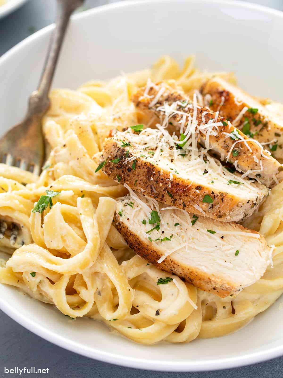 Easy 30-Minute Chicken Alfredo: Your Go-To Family Dinner